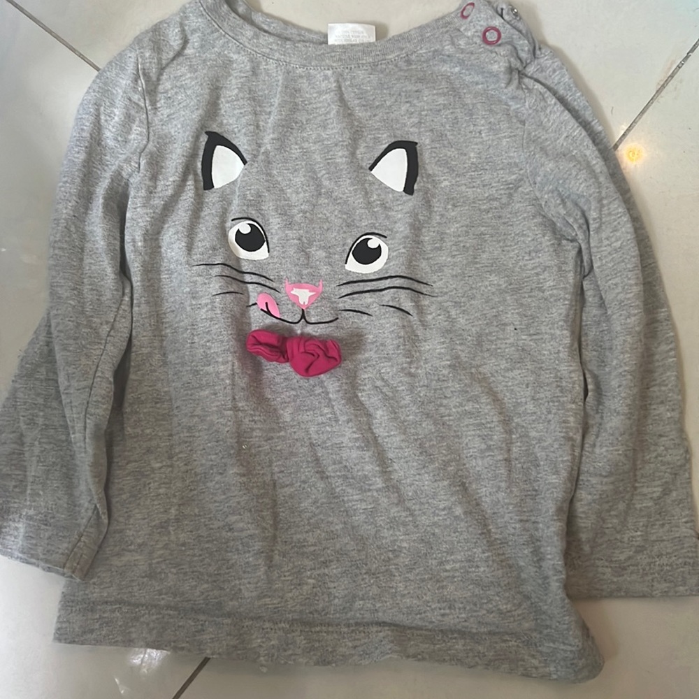 Blade & rose kitty long sleeve sweater